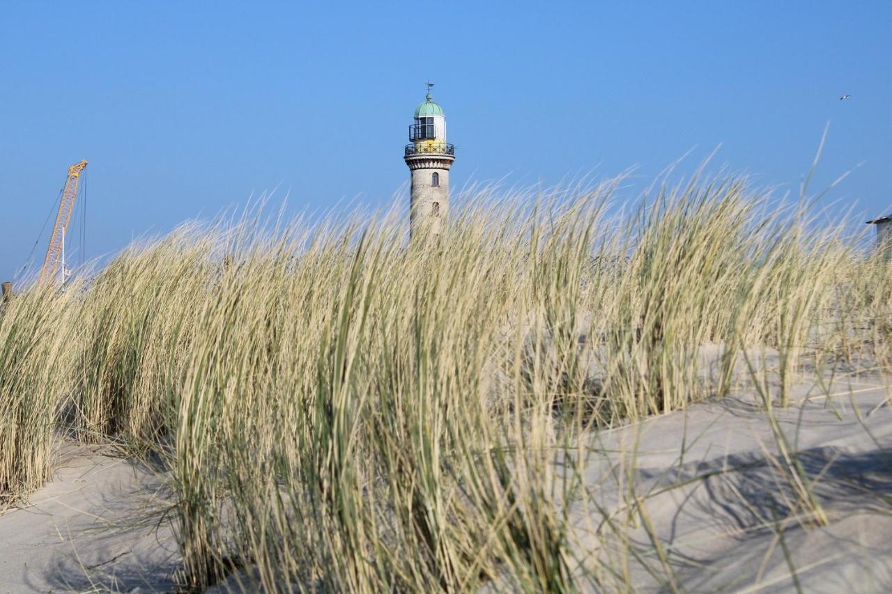 Ferienhaeuschen Kuestenwald Bei Warnemuende, Eigener Garten, Terrasse Mit Strandkorb, 400M Zum Strand ดีดริชส์ฮาเก็น ภายนอก รูปภาพ